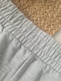 Imagen de Jogger wide leg chicago gris