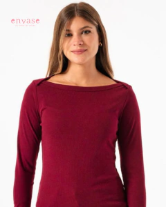Remera bote sofi bordo - comprar online