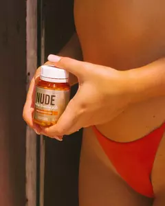 Cápsulas de bronceado NUDE para 6 meses en internet