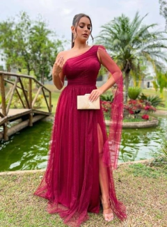 Imagem do VESTIDO DE FESTA CAPA LONGA UM OMBRO SÓ LONDRES
