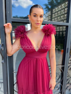VESTIDO DE FESTA LONGO TRÊS MARIAS TENDÊNCIA FLOR NO OMBRO FRANÇA - comprar online