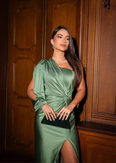 Imagem do VESTIDO DE FESTA LONGO TENDÊNCIA FASHIONISTA ESLOVÁQUIA