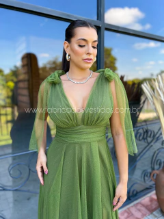 VESTIDO DE FESTA LONGO COM BRILHO TENDÊNCIA DO P AO PLUS SIZE LAÇO NO OMBRO DUBAI - Fábrica dos Vestidos