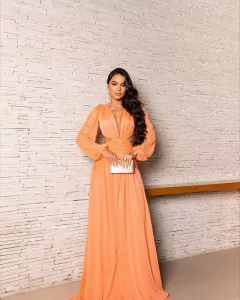 VESTIDO DE FESTA LONGO MANGA LONGA MICROTULE TENDÊNCIA MILÃO - comprar online