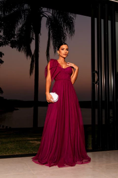 VESTIDO DE FESTA LONGO TULE TENDÊNCIA MUNIQUE na internet