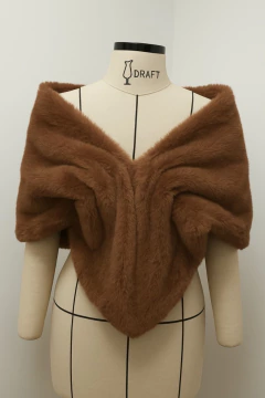 ESTOLA DE PELO TENDÊNCIA QUENTINHA PARA VESTIDO DE FESTA - Fábrica dos Vestidos