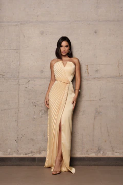 VESTIDO DE FESTA LONGO TOMARA QUE CAIA PLISSADO FASHIONISTA ANDRIA na internet