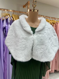 ESTOLA DE PELO TENDÊNCIA QUENTINHA PARA VESTIDO DE FESTA na internet