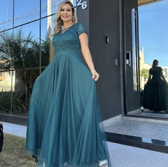 VESTIDO DE FESTA DE MANGA EVANGÉLICO COM RENDA E TULE PANAMÁ - loja online