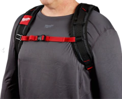 Mochila Para Herramientas Milwaukee 22 Bolsillos 48-22-8202 en internet