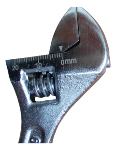 Llave Francesa 6 PuLG 15cm Ajustable Cromada Harden 540506 - Herramientas Dali