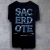 CAMISETA PRETA SACERDOTE JEANS