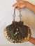 Bolsa Boho Chic artesanal na cor Olive Green, feita em Jacquard com forro de veludo, adornos metalizados banhados em Prata e Ouro Vintage e duas alças versáteis.