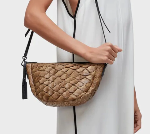 BOLSA PIRARUCU ANDIROBA MINI BAG OSKLEN - comprar online