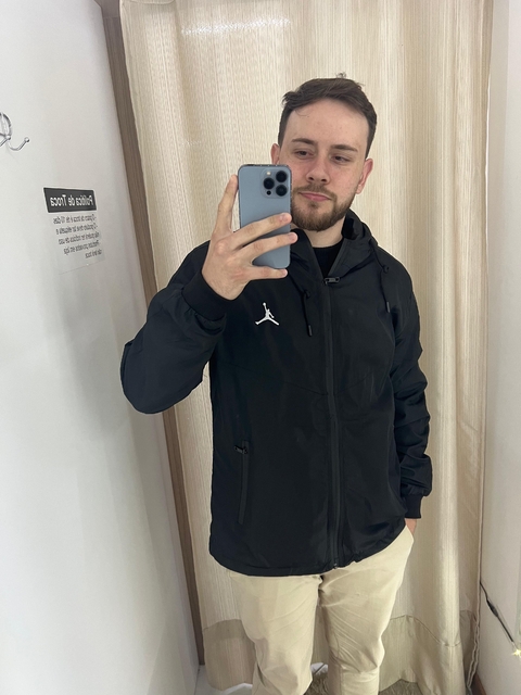 Corta Vento Jordan - comprar online