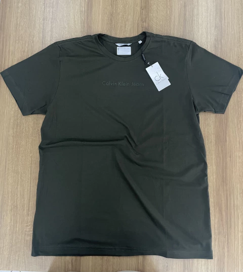Camiseta Calvin Klein