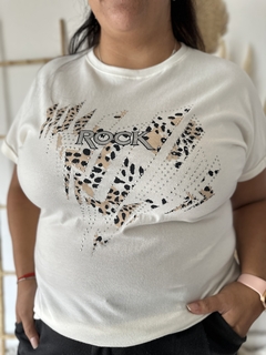 REMERA ROCK -  Enriqueta Ciudad jardin