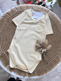 Body basico - cremita en internet