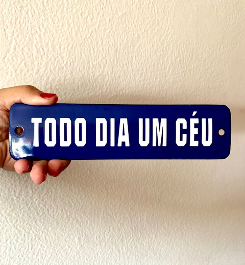 Todo dia um céu - comprar online