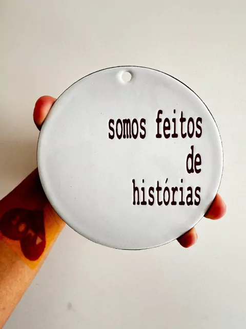 Somos feitos de histórias - comprar online