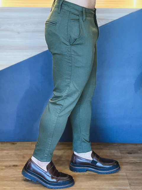 CALÇA ALFAIATARIA ACETINADA VERDE - comprar online