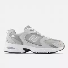 Tênis New Balance 530 Cinza Claro