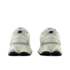 Imagem do Tênis New Balance 9060 Branco/Cinza