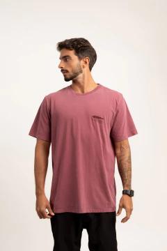 T-shirt Basic Fish Bordô Stone
