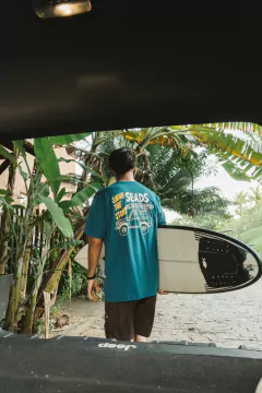 T-shirt Trip na internet