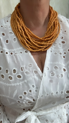 COLAR GISA MOSTARDA