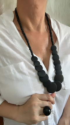 COLAR MAÍSA PRETO