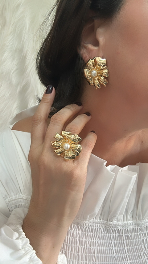 BRINCO BERNADETE DOURADO