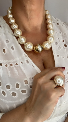 COLAR EVITA