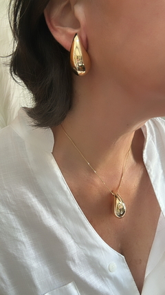 BRINCO NÍVEA MÉDIO DOURADO