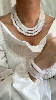 COLAR CHITTO OFF WHITE