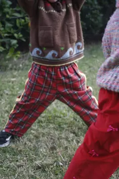 Royal pantalones de Charco en internet