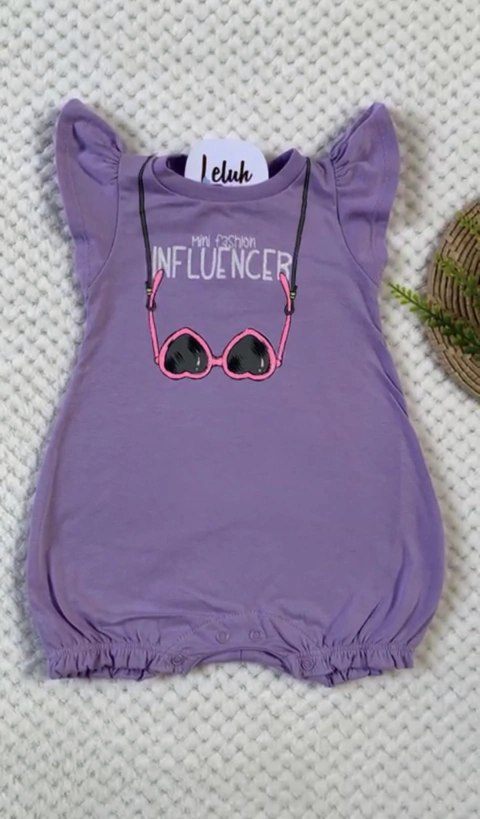 Mini influencer lilás