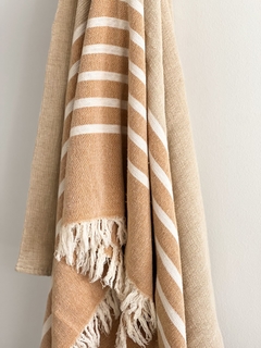 Manta Pau combinada beige con marron