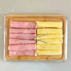 Porta Frios Queijos Frutas Tábua Bambu Com Tampa Geladeira Cor Marrom e transparente - loja online