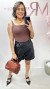SHORTS EM PU CLAU