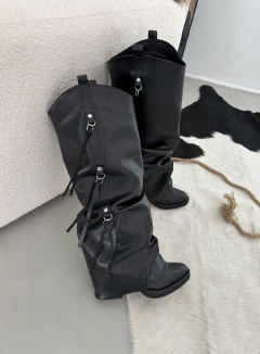 VELVET - AmiShowroom
