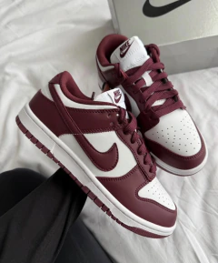 NIKE SB DUNK