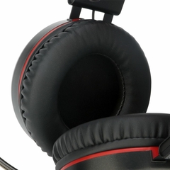 Headset Gamer Redragon Minos Preto e Vermelho USB Som Surround 7.1 Virtual com LED Vermelho H210