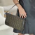Bolsa Fendi Simply Medium na internet