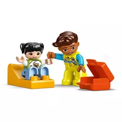 Imagem do Ambulância e Motorista (Lego Duplo)