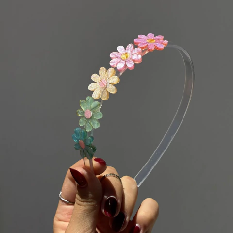 Tiara Flor Margarida Texturizado c/ Brilho