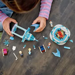 Carrossel Mágico da Anna e da Elsa - Lego na internet