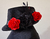 PRONTA ENTREGA - Chapéu 3 Rosas Preto/Vermelho