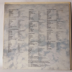 LP MARTINHO DA VILA - O CANTO DAS LAVADEIRAS (1989) - COM ENCARTE - Sebo Casa Laranja