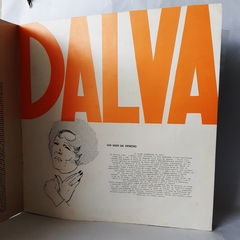 LP DALVA DE OLIVEIRA - DALVA (1973) - CAPA DUPLA - COM FOTOS - Sebo Casa Laranja